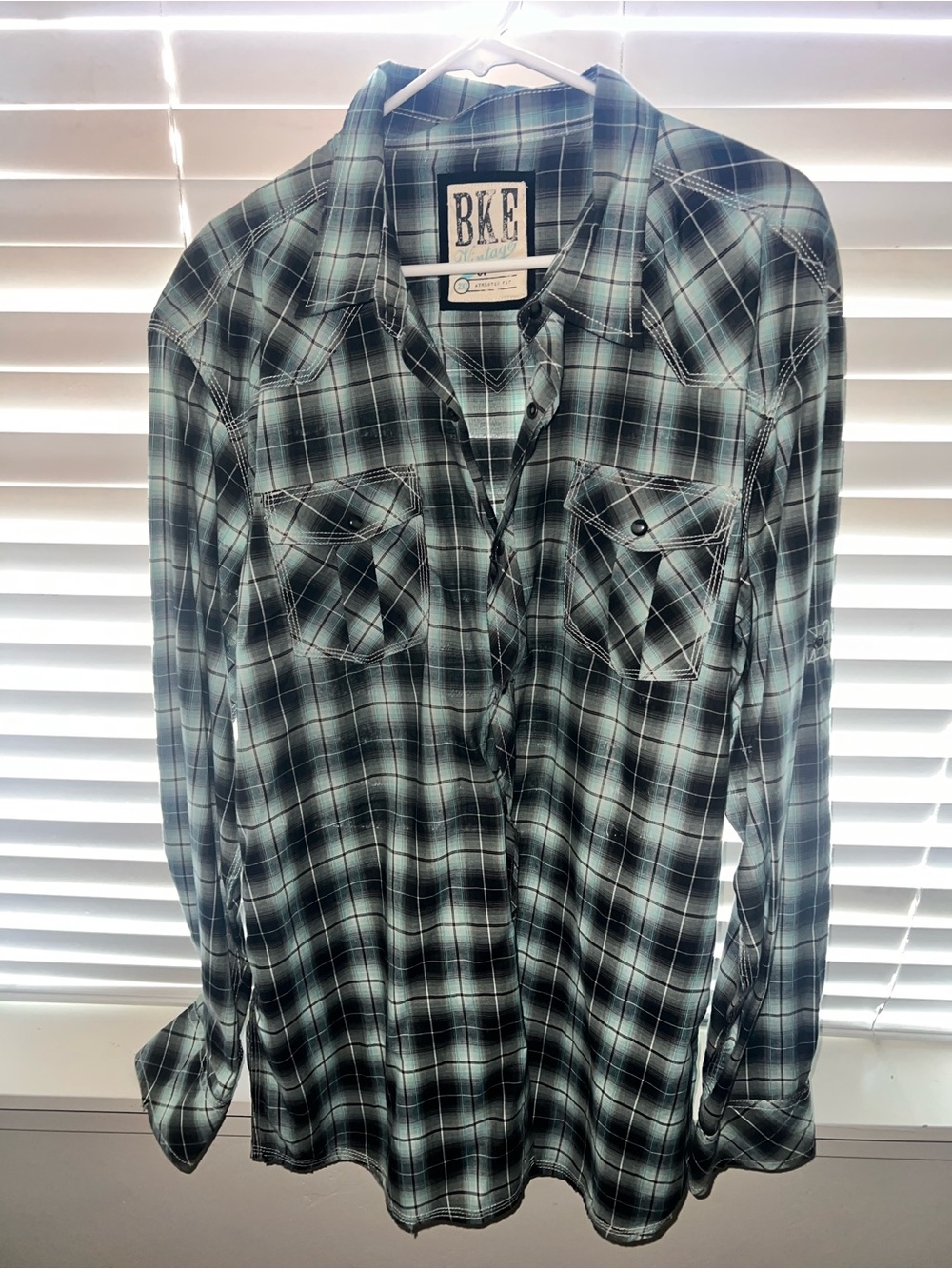 BKE Men's Teal & Black Plaid Long-Sleeve Button Down Shirt